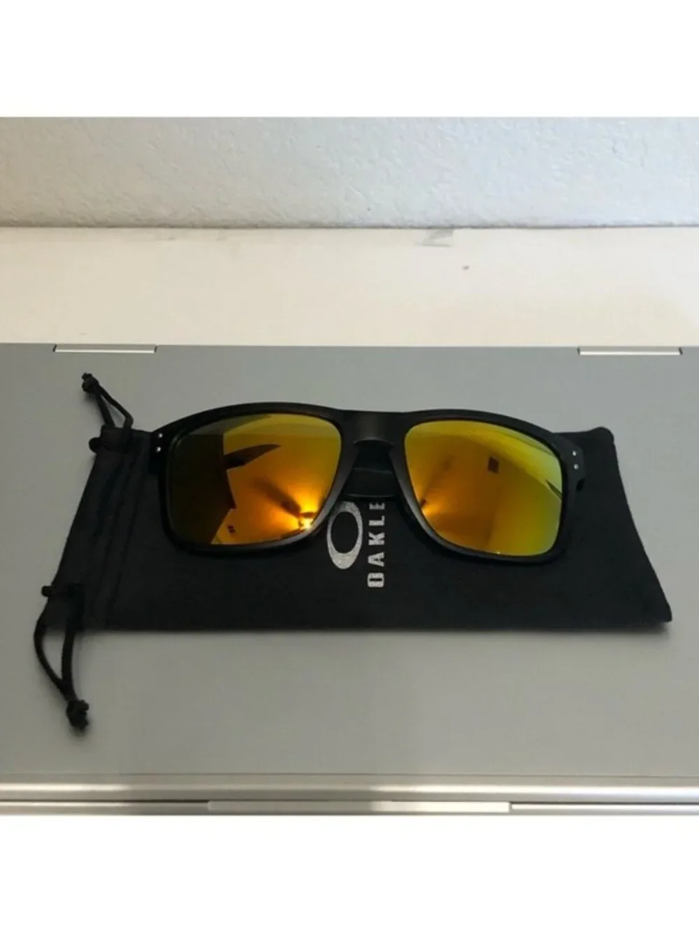 Holbrook Oakley Gold Reflective Lenses 9102 - Picture 6 of 7